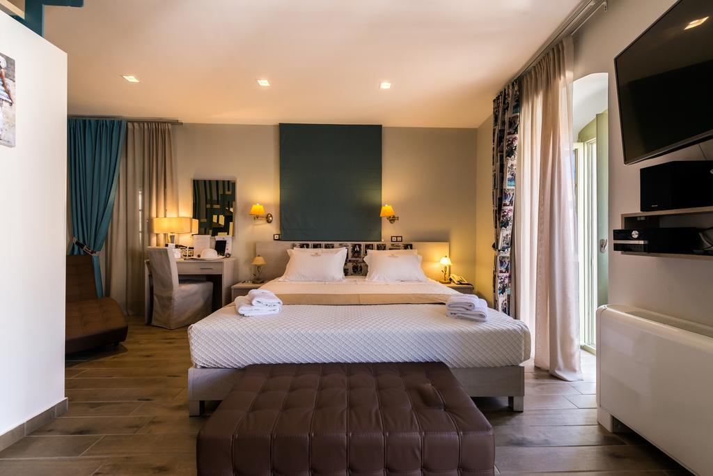 Fiscardonna Luxury Suites Fiskardo Eksteriør billede